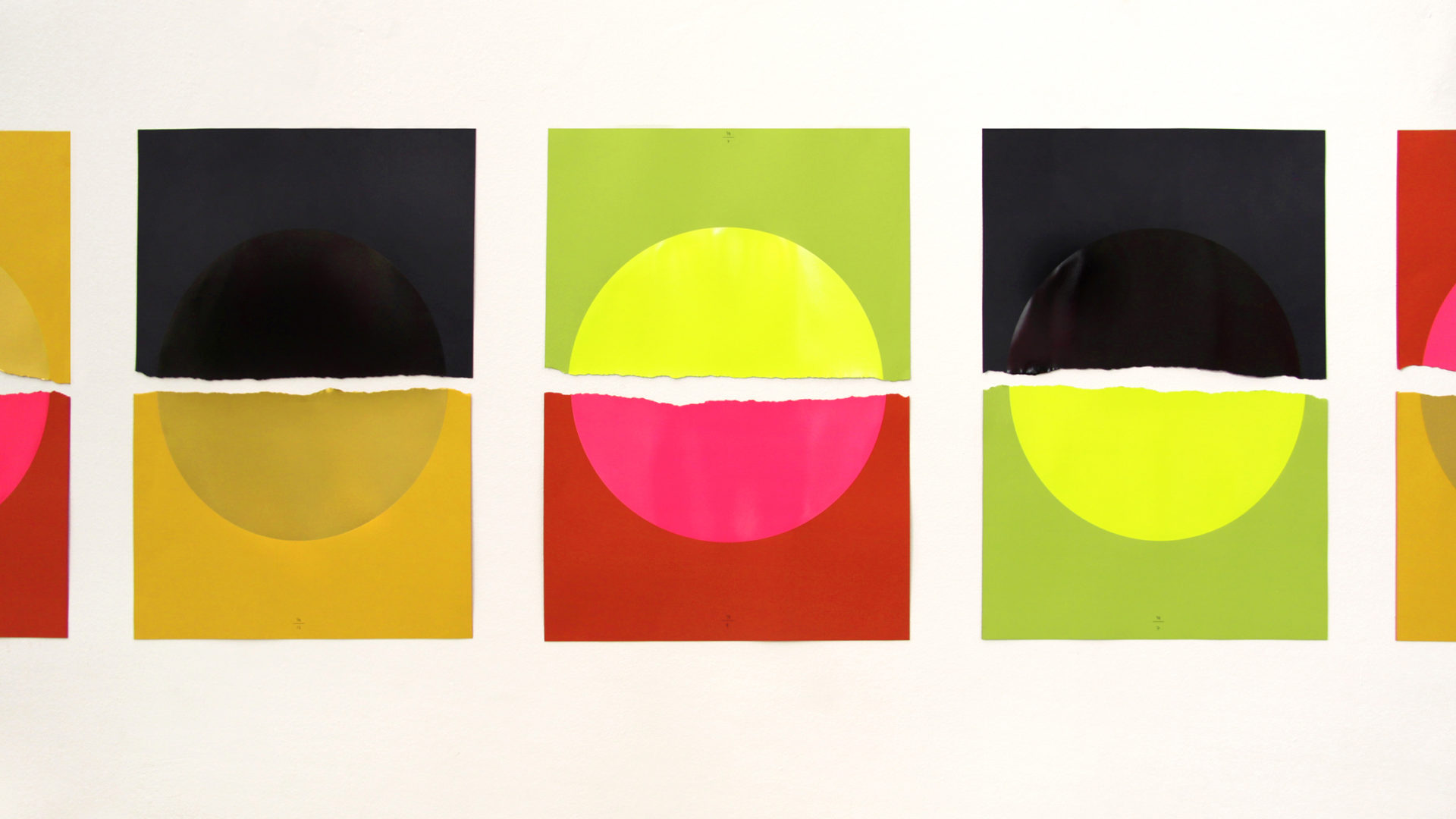 Across Borders exhibition by Mayúscula